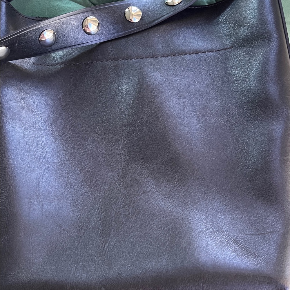 Madewell Essential Bucket Tote Black with Silver Studs - Picture 7 of 8